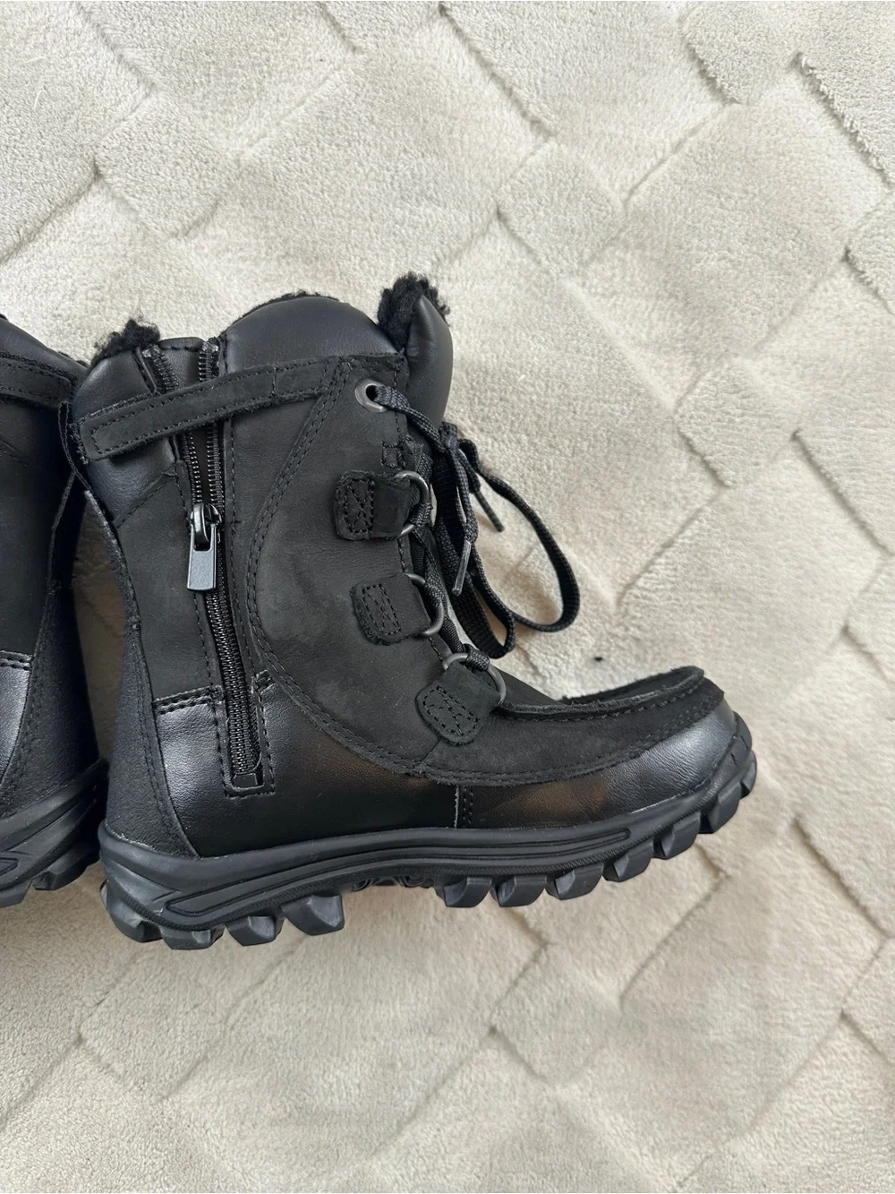 Timberland Chillberg Waterproof Boots Youth 12.5 Black Fur Lined